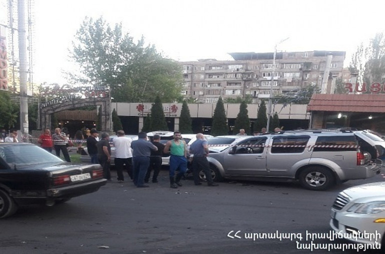 Զորավար Անդրանիկի փողոցում 6 մեքենա է բախվել