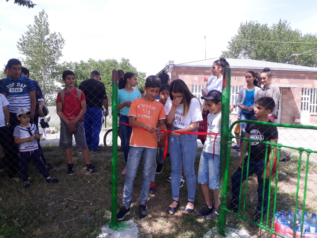 Շիրակի Հացիկ գյուղում թեմատիկ այգի է բացվել