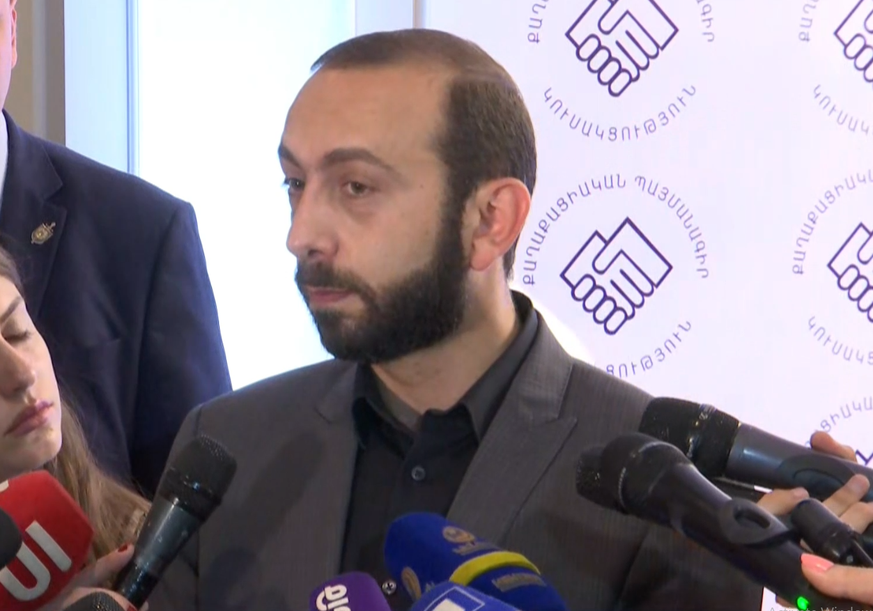 Հակված եմ ինքնաբացարկ հայտնելու, եթե այդպիսի թեկնածություն հնչի. Միրզոյանը՝ ՔՊ-ի վարչության նախագահ լինելու մասին