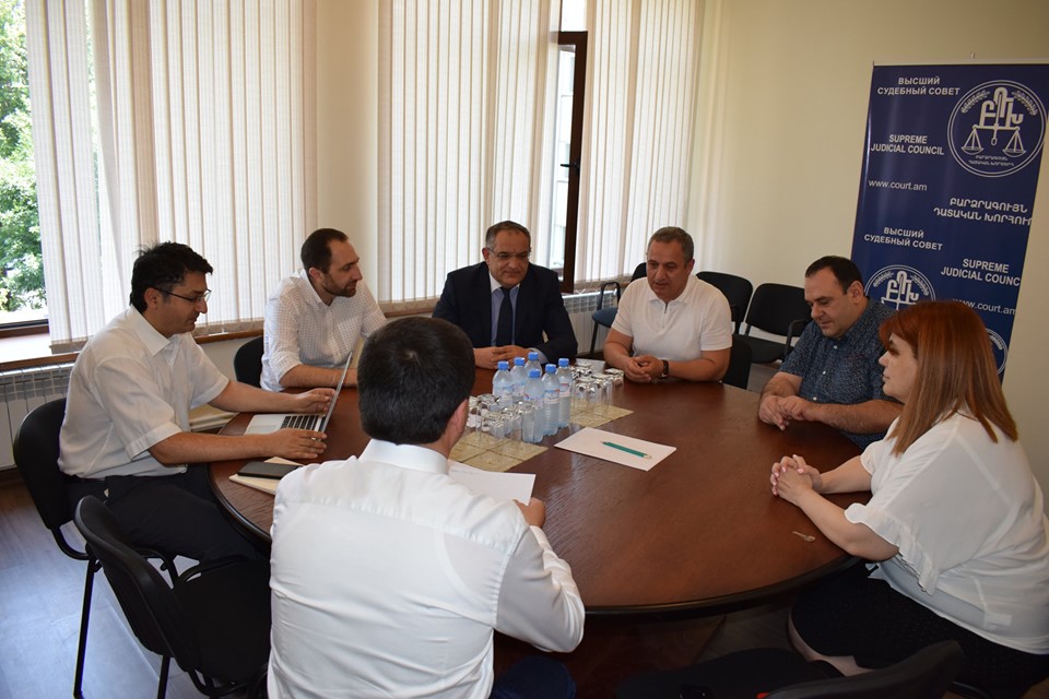 ԲԴԽ-ի նորընտիր անդամները հանդիպել են խորհրդի անդամների հետ