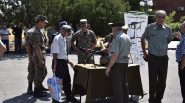 Սպառազինության և ռազմական տեխնիկայի ցուցադրում Արմավիրի հրապարակում