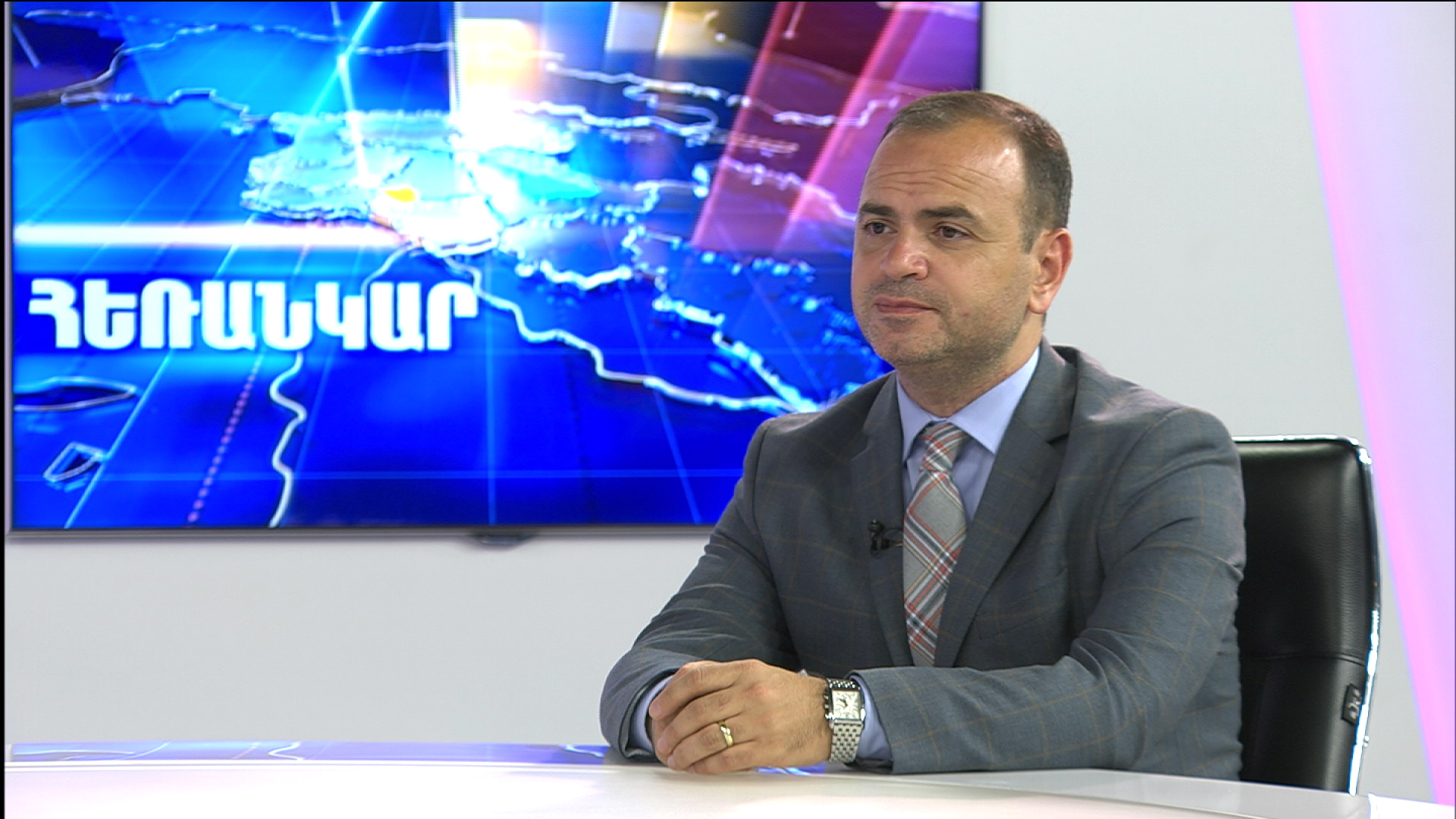 Զարեհ Սինանյան