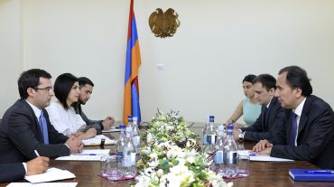Հակոբ Արշակյանը Տաջիկստանի դեսպանի հետ քննարկել է համագործակցության հնարավորությունները