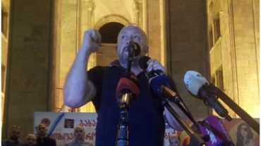 «Կոբախիձե էտա ռազ, Գախարիա էտա դվա». Մարգվելաշվիլին միացել է ցուցարարներին