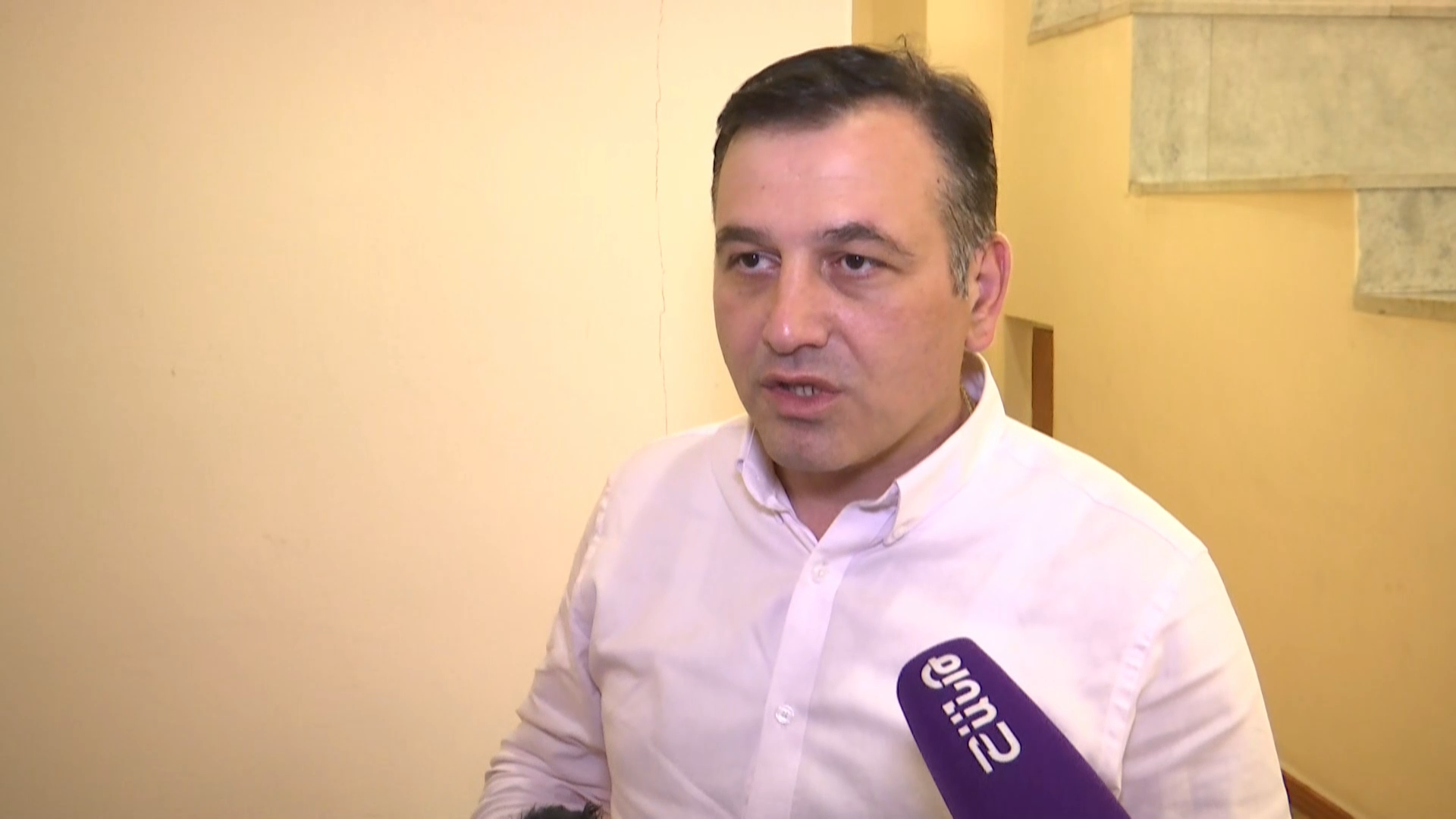 Հրայր Թովմասյանը պետք է վաղը դատարան չգնա, ոստիկաններն էլ թույլ չտան` մտնի տարածք. ԱԺ պատգամավոր