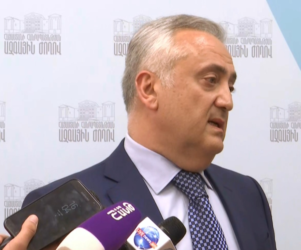 Ինչո՞ւ Ռուսաստանից ու Ղազախստանից Հայաստան դրամական փոխանցումներ չեն գալիս. ԿԲ նախագահի պարզաբանումը