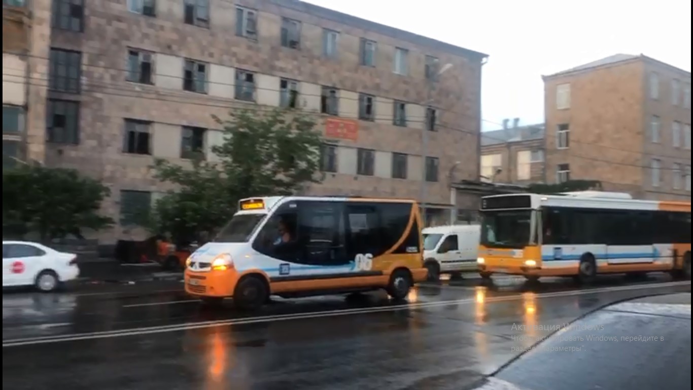 Էջմիածինն ավտոբուսներ է նվեր ստացել Ֆրանսիայից