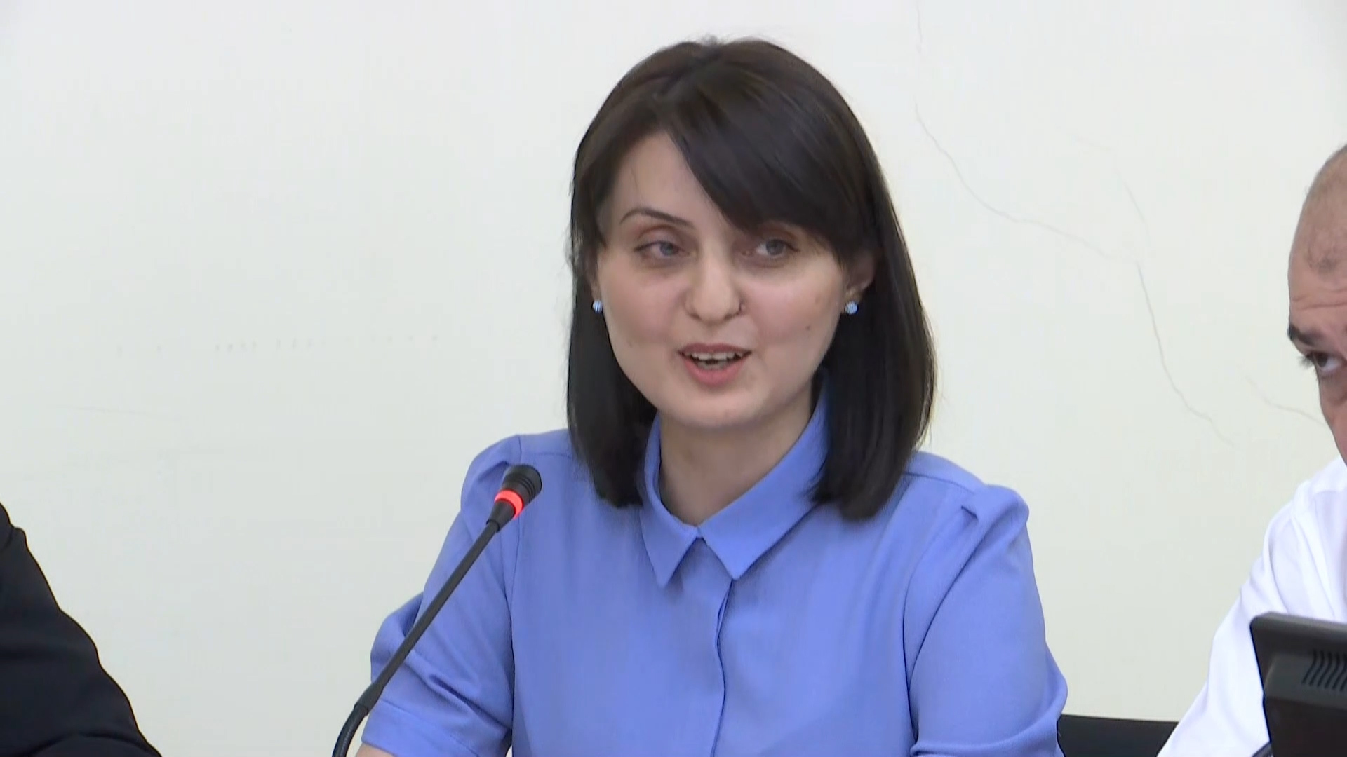 Սա վրեժ է էն ժամերի համար, որ մեզ պահում եք ԱԺ-ում․ Բաթոյանը՝ պատգամավորներին