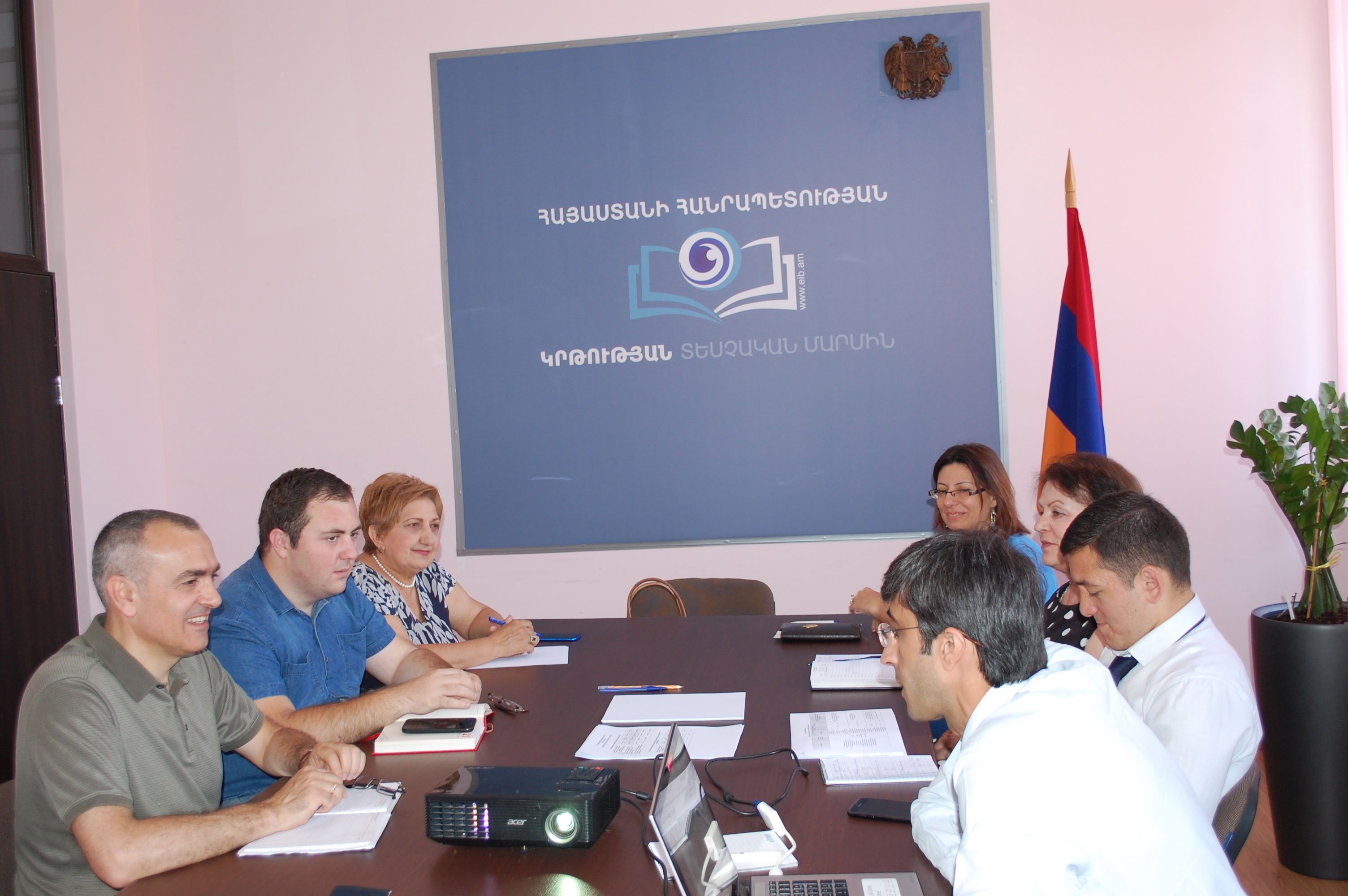 Լարված իրավիճակ. Կրթության տեսչական մարմնում աշխատողները միմյանց վրա զեկուցագրեր են գրում. «Ժամանակ»