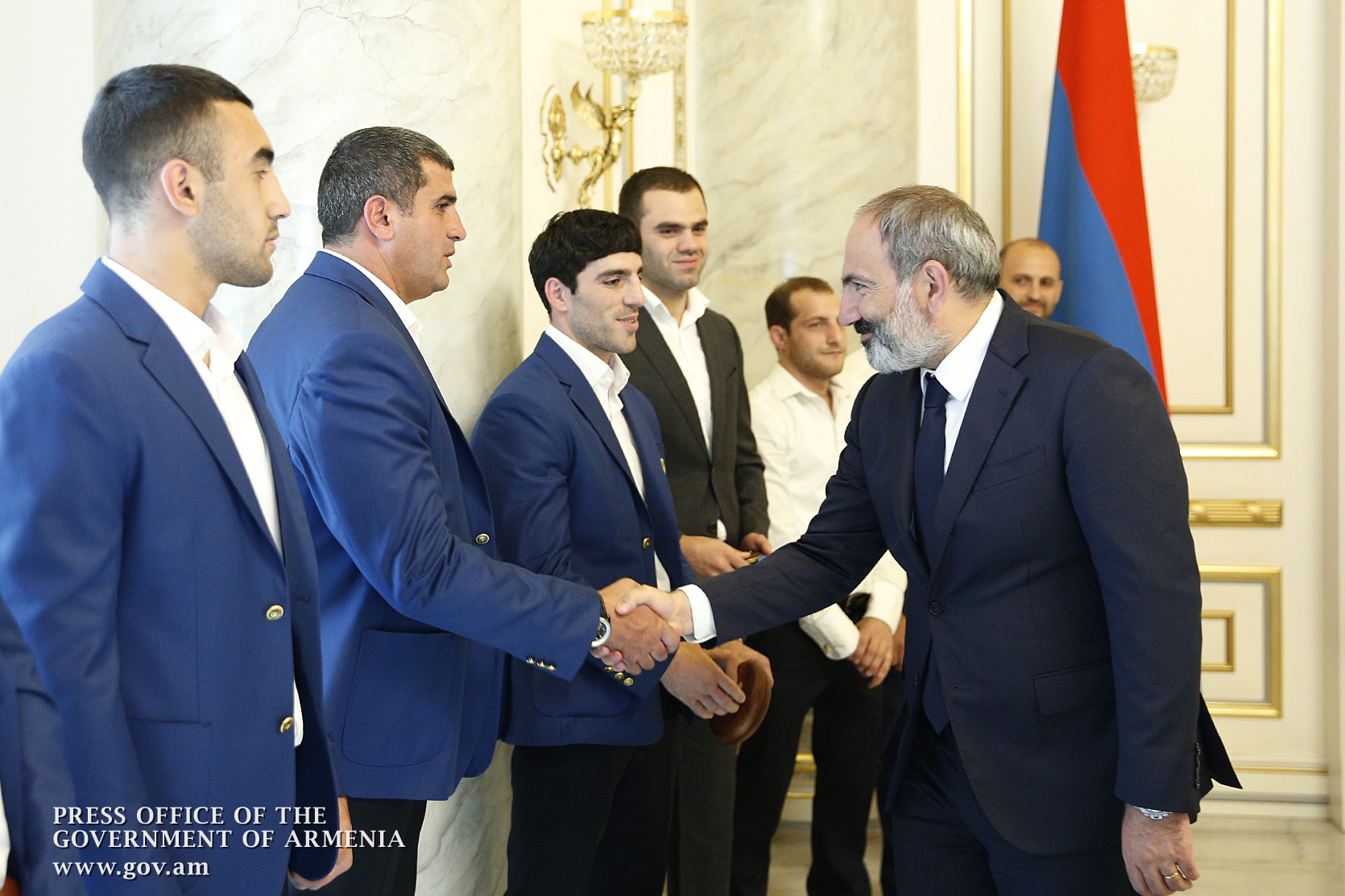 Նիկոլ Փաշինյանը հանդիպել է Եվրոպայի 2-րդ խաղերի մեդալակիր մարզիկների հետ