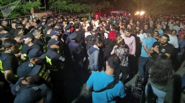 «Ռուսթավի 2» հեռուստաալիքի շենքի մոտ բողոքի ակցիա է անցկացվել