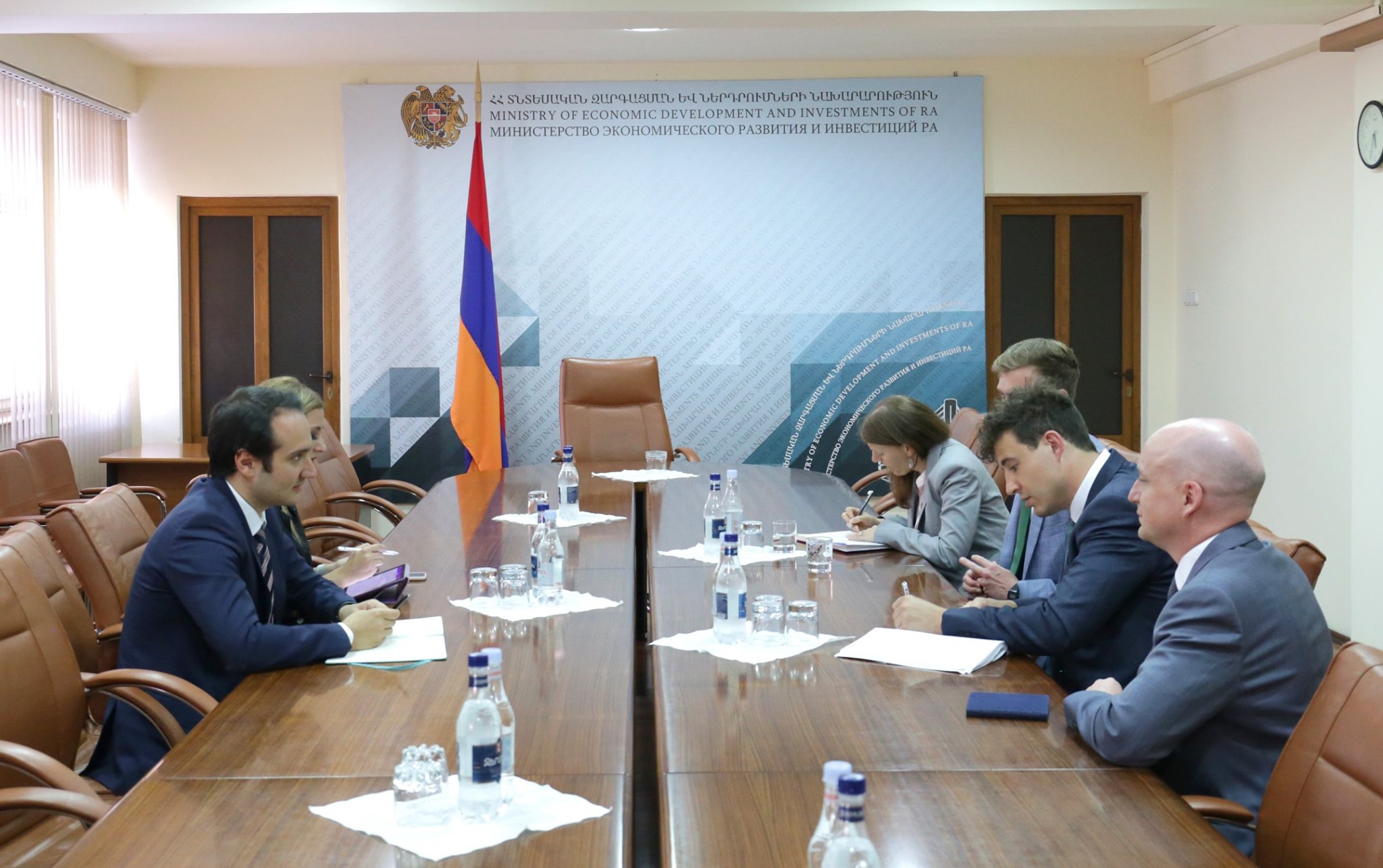 Փոխնախարարն ընդունել է Միացյալ Թագավորության կառավարության հաղորդակցության փորձագետներին