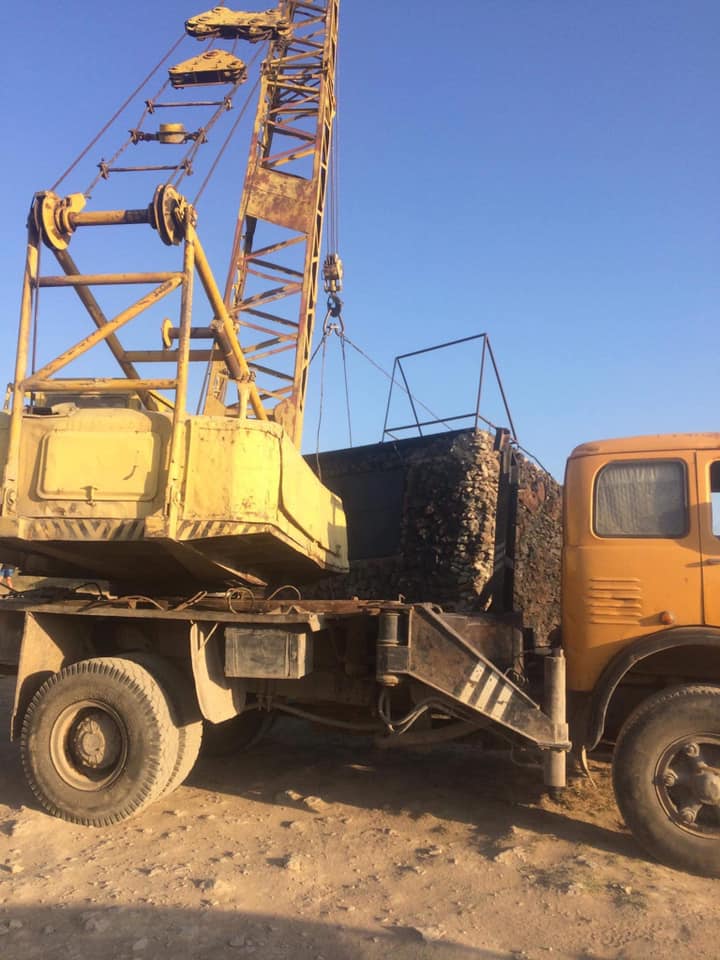 Ապամոնտաժվում է «Զորաց քարեր»-ի տարածքի ապօրինի գործող առևտրի տաղավարը