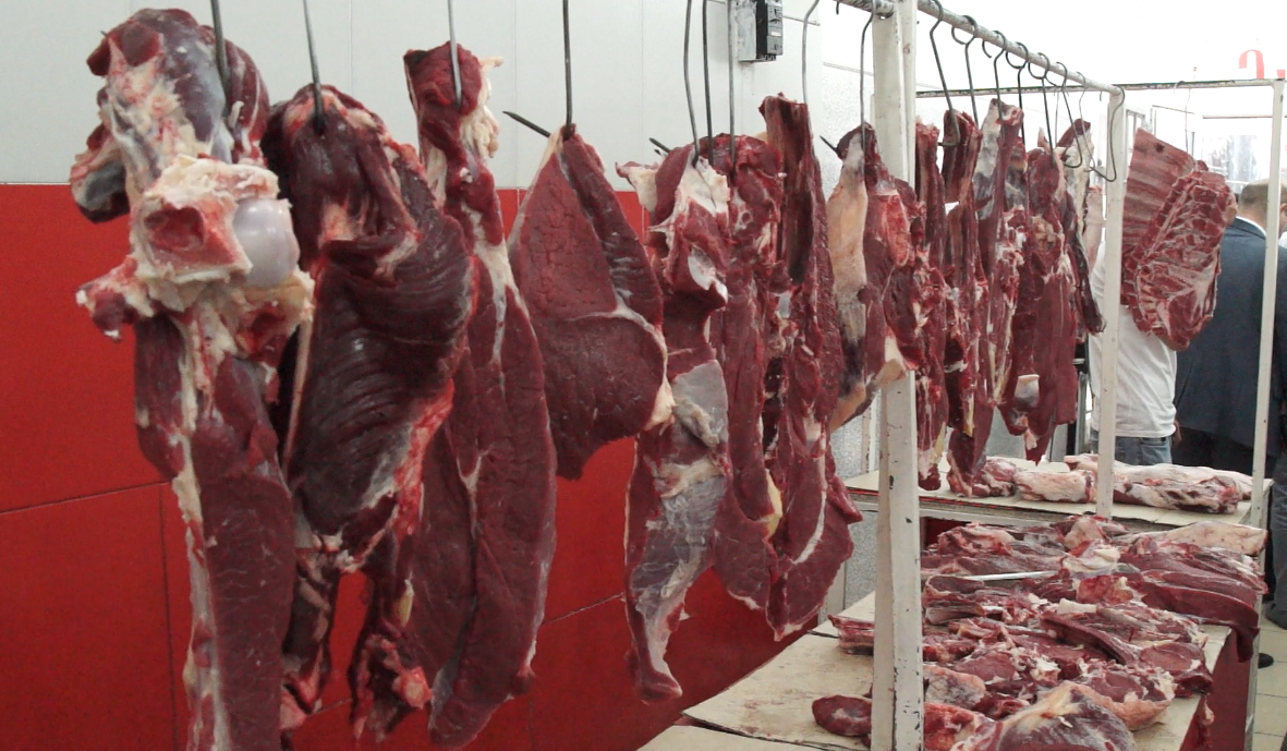 Գյումրիի շուկայում սատկած կամ հիվանդ կենդանու միս է վաճառվում