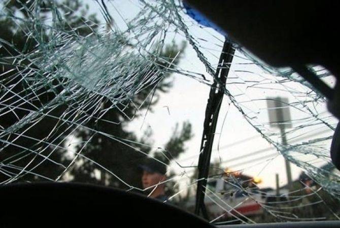 Վթար Աթենքի փողոցում․ տուժել է 2 մարդ