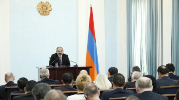 ԱԳՆ-ում դեսպանների հետ փակ հանդիպում կլինի, մասնակիցների կազմն անձամբ Փաշինյանն է որոշել. «Փաստ»