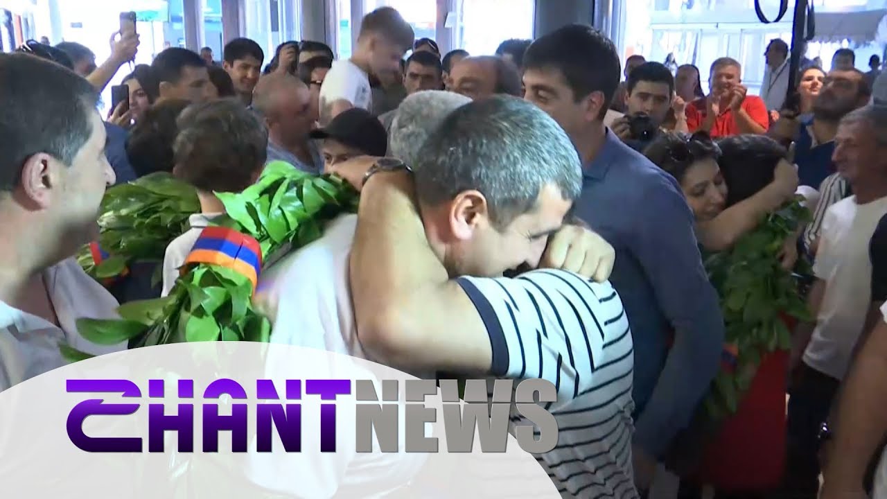Հայ մարզիկներին մեծ շուքով դիմավորեցին հայրենիքում
