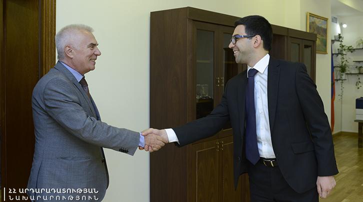 Ռուստամ Բադասյանը ԵՄ դեսպանի հետ քննարկել է դատաիրավական ոլորտի բարեփոխումները
