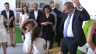 «Մի քիչ թռվռացինք պուճուրների հետ»․ Փաշինյան