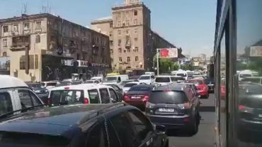 Երևանում հոսանքազրկումների պատճառով խցանումներ են