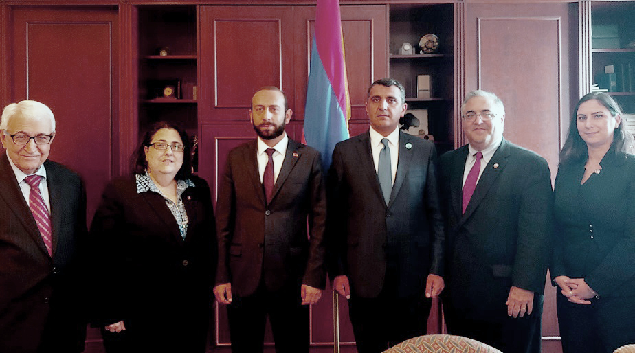 Արարատ Միրզոյանը հանդիպել է Ամերիկայի Հայ Դատի հանձնախմբի ներկայացուցիչների հետ