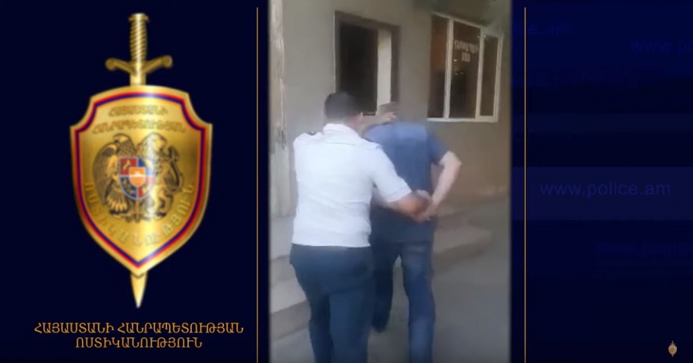 Արարատի ոստիկանները հայտնաբերել են ոսկու խանութից գողություն կատարած անձին