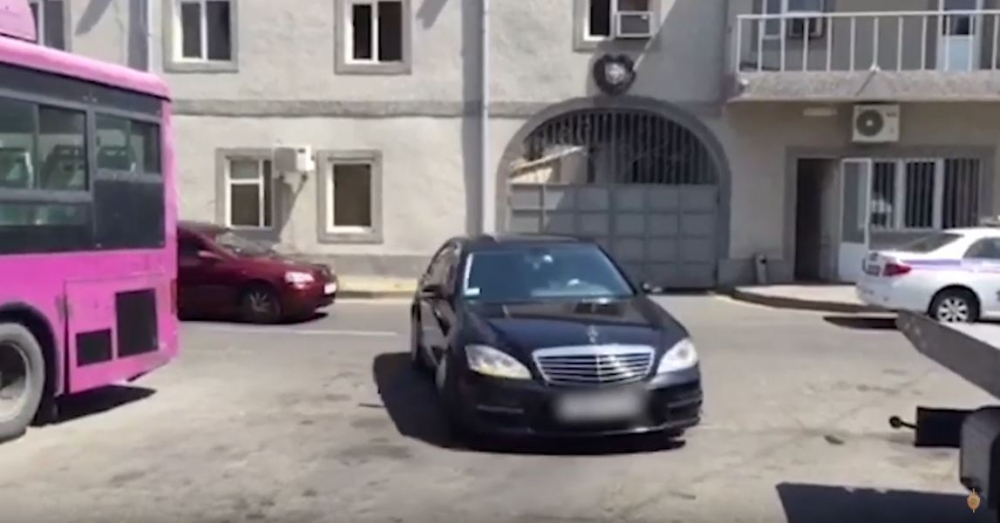 Հեծանիվների համար նախատեսված հատվածում կայանված մեքենան հայտնաբերվել է