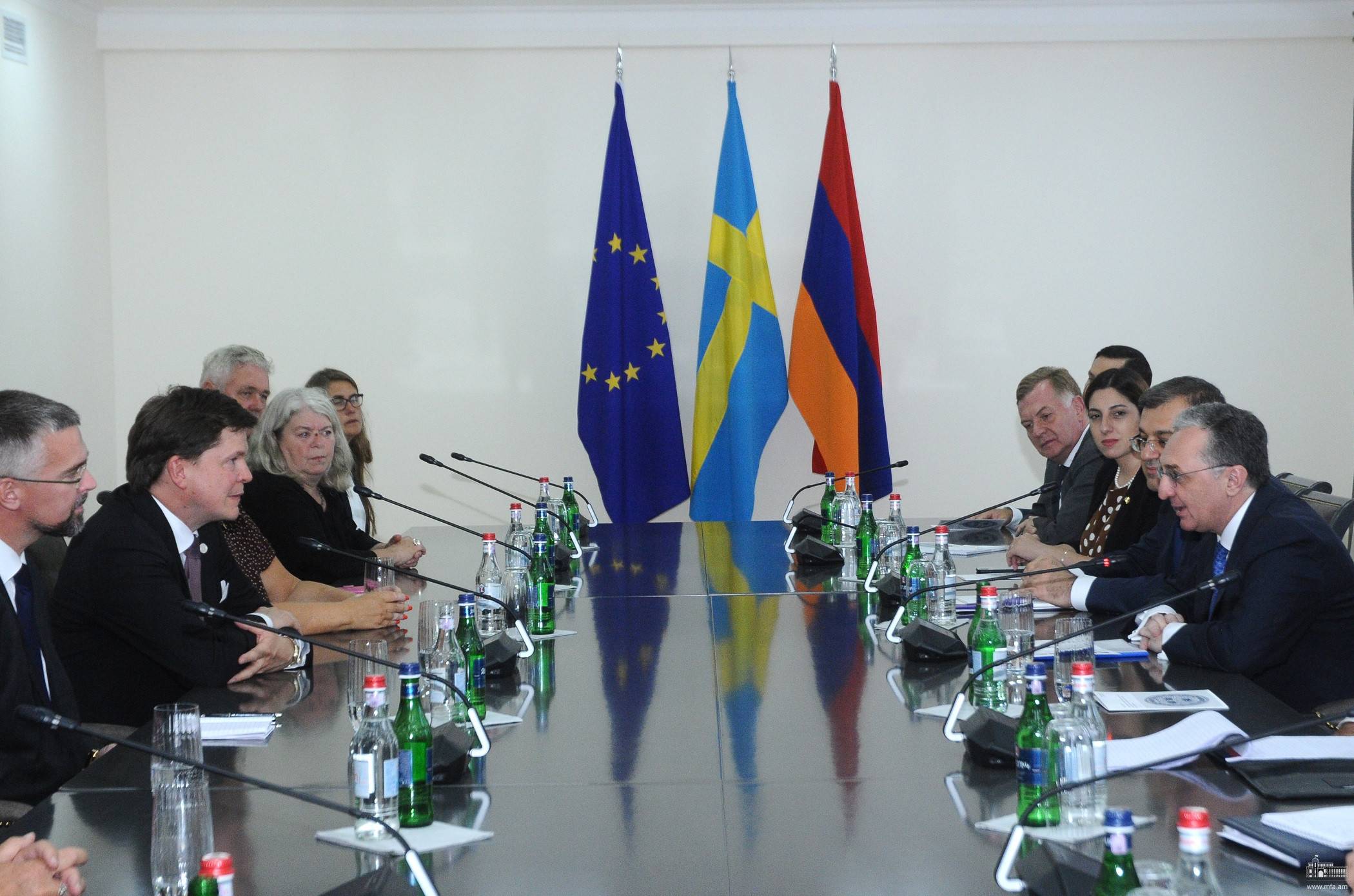 Զոհրաբ Մնացականյանն ընդունել է Շվեդիայի Ռիկսդագի նախագահին