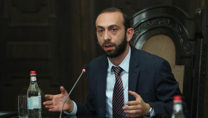 Ի՞նչ երաժշտություն է լսում Արարատ Միրզոյանը