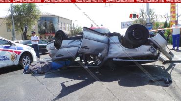Երևանում բախումից հետո Mercedes-ը գլխիվայր շրջվել է․ կա զոհ