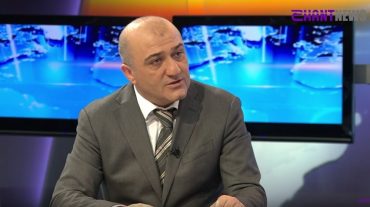 Ում թոշակը և որքանով կբարձրանա հունվարի 1-ից. փոխնախարարի պարզաբանումները