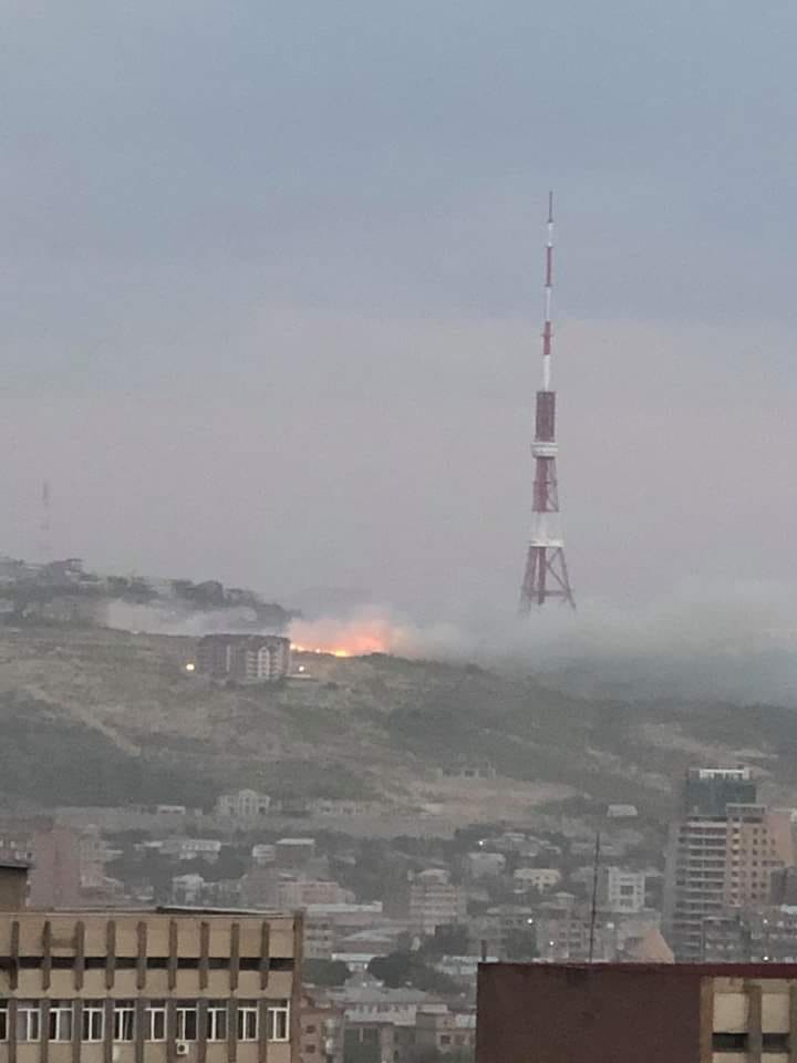 Հիմա էլ Նորքի բարձունքն է այրվում, տարօրինակ է․ Սուրենյան