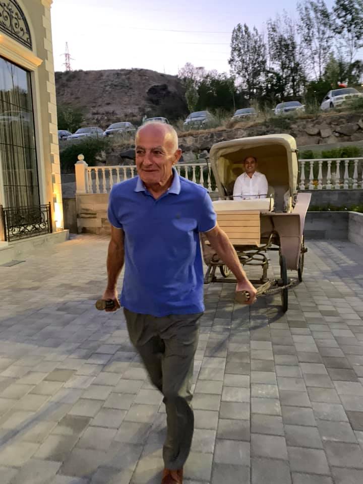 «Ապարանցի Լյովը ու ես. Սաղ կյանքը ընկերներին մեջքի վրա տարավ ըսպես». Մարտուն Գրիգորյան