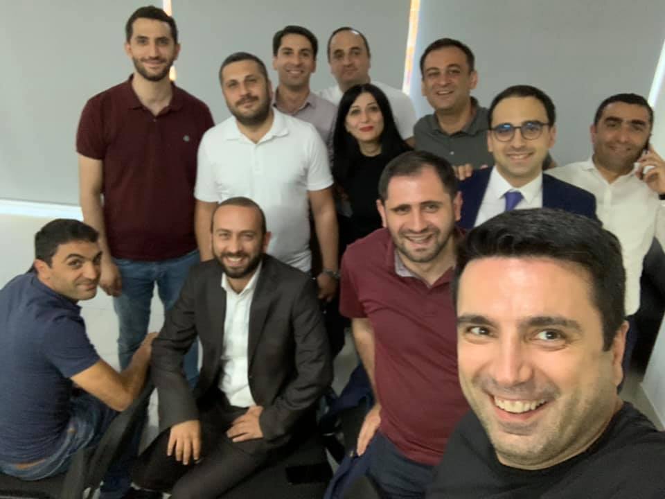 Նոր Հայաստան․ Ալեն Սիմոնյանը լուսանկար է հրապարակել