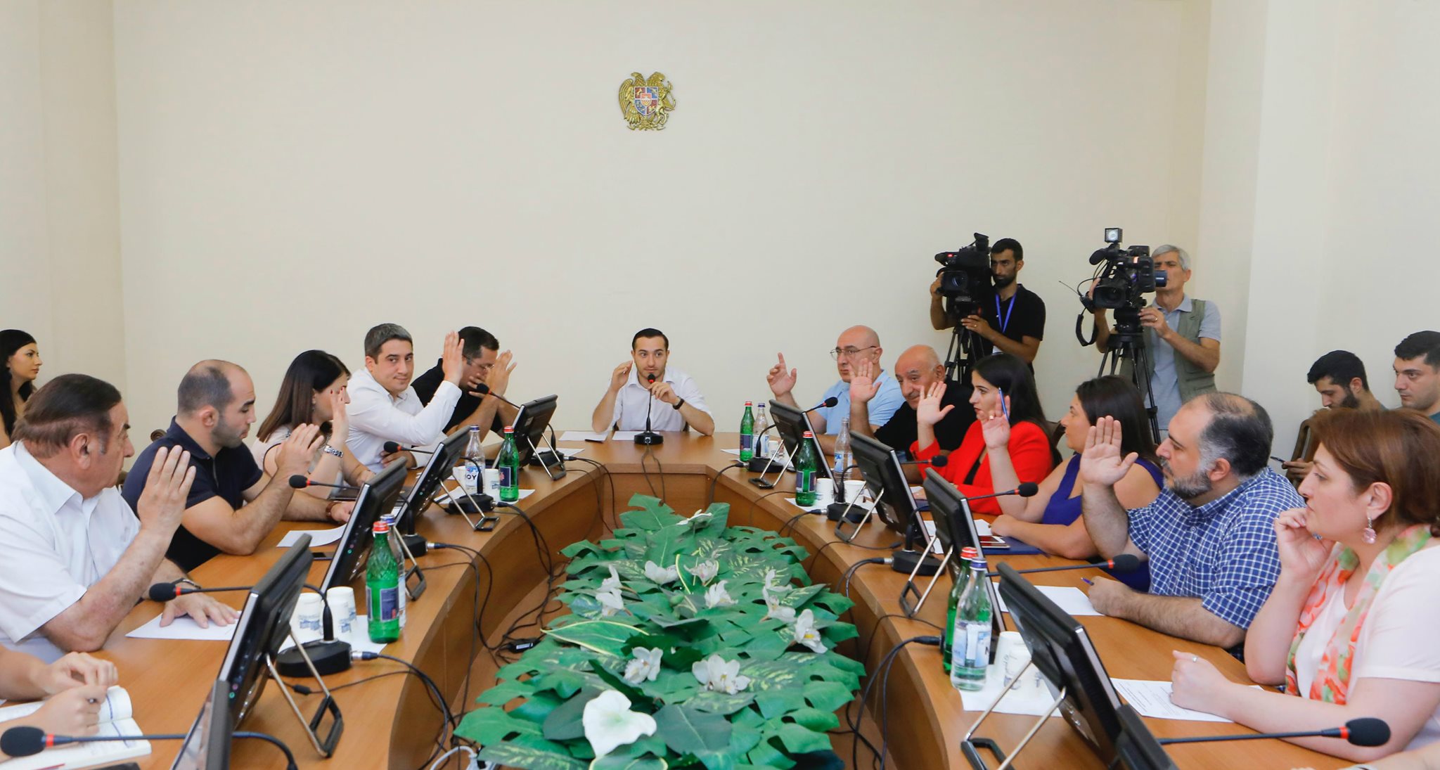 Հեռուստատեսության և ռադիոյի, մամուլի ու տեղեկատվության ենթահանձնաժողովին կից ստեղծվել են աշխատանքային խմբեր