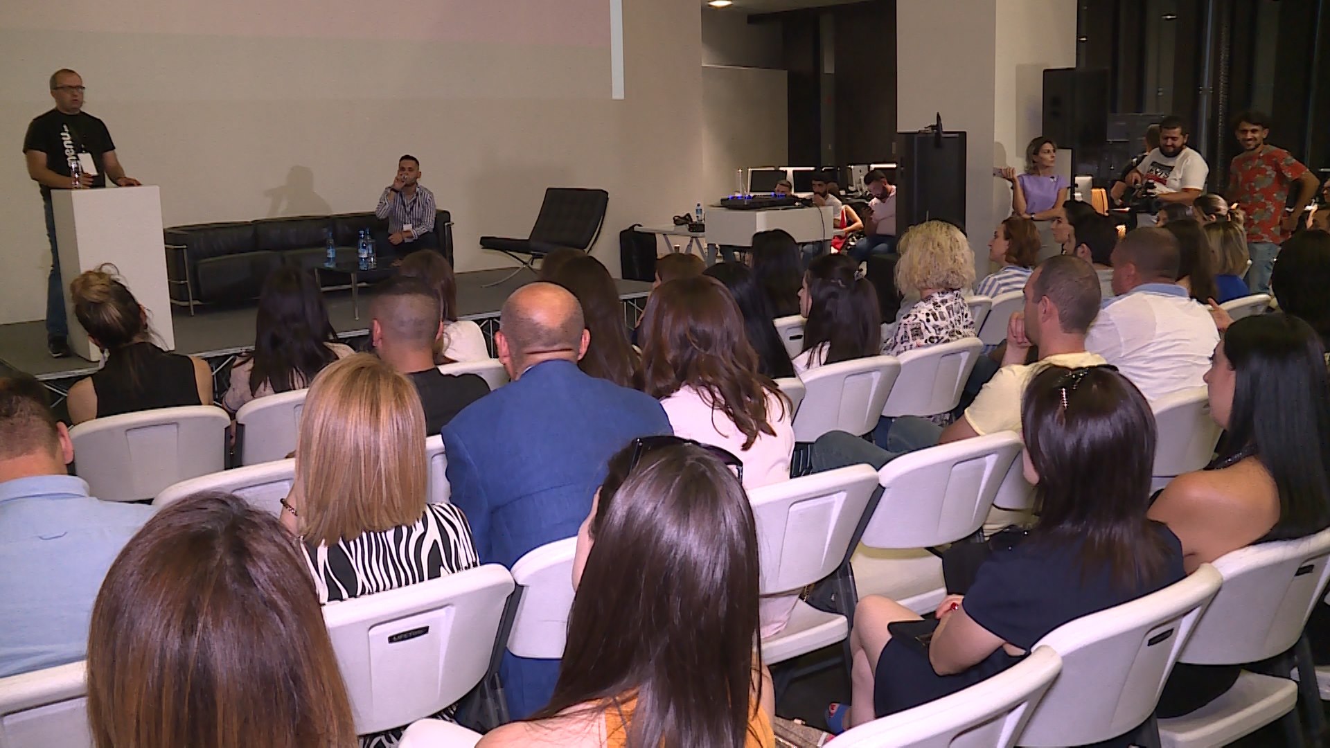 Առաջին անգամ Հայաստանում կգործի «Media Club» հարթակը, որտեղ բիզնես ոլորտի ներկայացուցիչները քննարկումներ կիրականացնեն