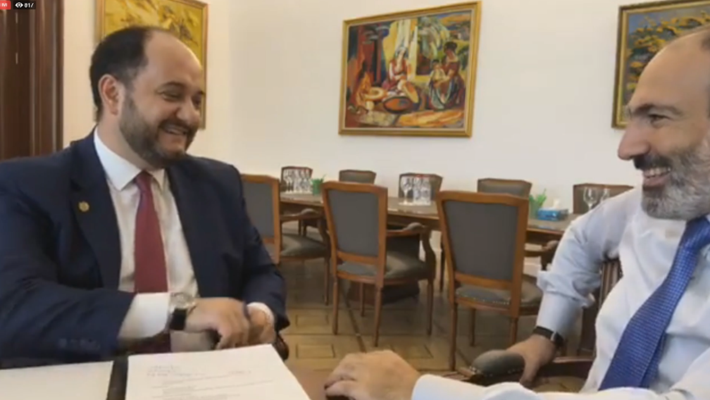 Ստացվեց, որ էլի հայտնի բիզնեսմենն օգտվեց ծրագրից. Փաշինյանն՝ ընդունելության նոր համակարգի մասին