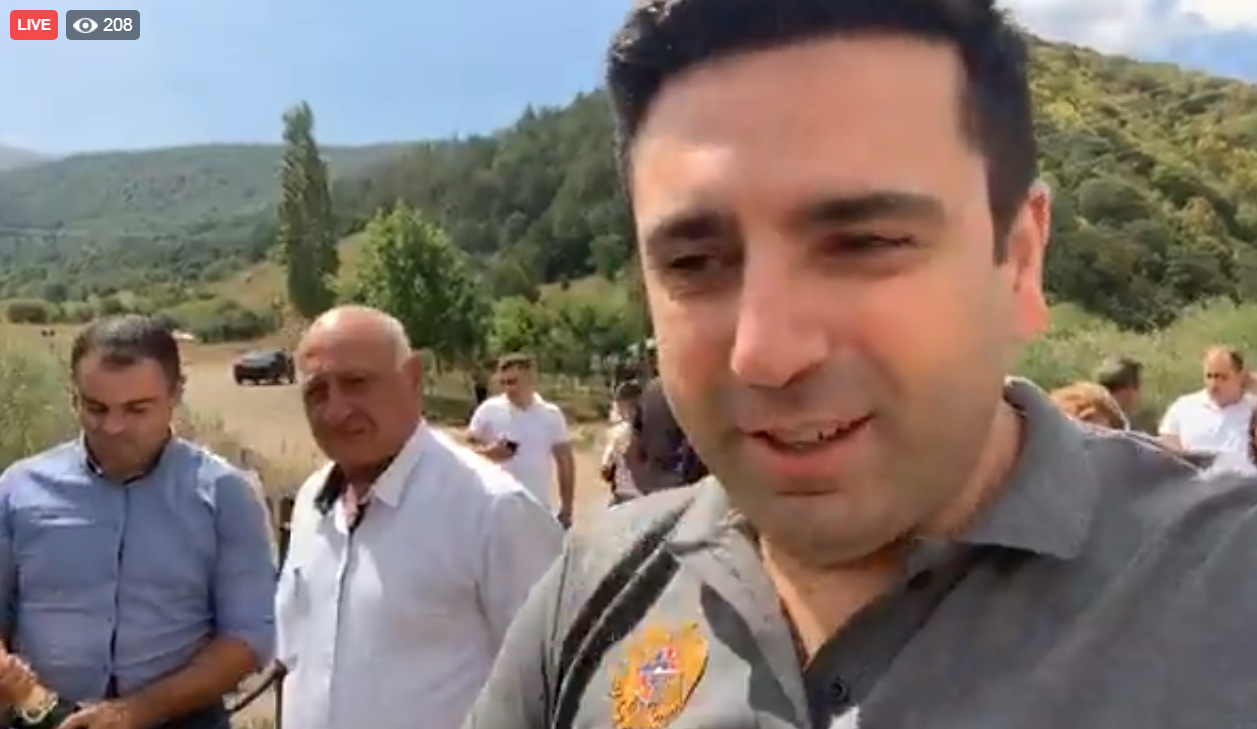Սառը ջուր Մեղրաձոր համայնքի բոլոր տներում. Ալեն Սիմոնյանը լավ լուր է հայտնել
