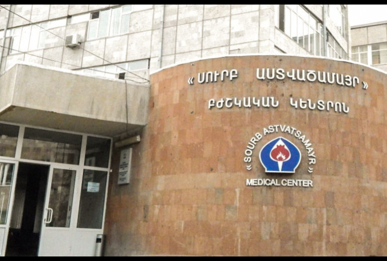 Այրվածքներ ստացած և ինքնաբուժման ենթարկված երեխան դեռ վերակենդանացման բաժանմունքում է