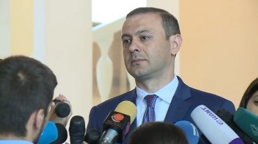 Ինչպես գաղտնի փաստաթղթերն արտահոսեցին. Արմեն Գրիգորյանը՝ BBC-ի հրապարակումների մասին