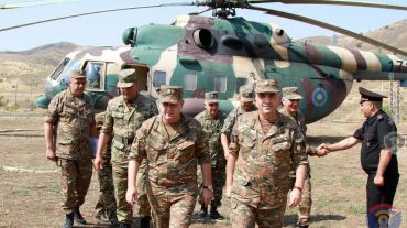 ՀՀ ԶՈւ Գլխավոր շտաբի պետն այցելել է հարավարևելյան սահմանագոտի