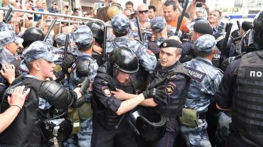 Ռուսաստանի քաղաքներում շարունակվում են բողոքի ցույցերը, կան ձերբակալվածներ