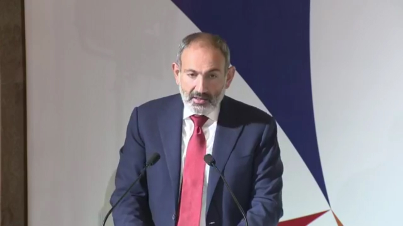 Դեսպանները պետք է աշխատեն համահայկականության սկզբունքներով. Նիկոլ Փաշինյան