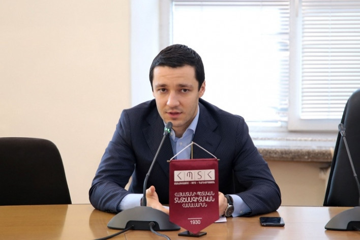 ԿԳՄՍՆ-ի հերթական «գլուխգործոցը». ընդունելության քննությունների արդյունքներն անվավեր են. Ռ․ Հայրապետյան