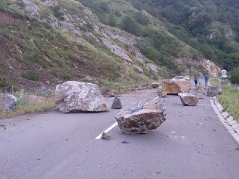 Փրկարարներն իրականացրել են արհեստական քարաթափում