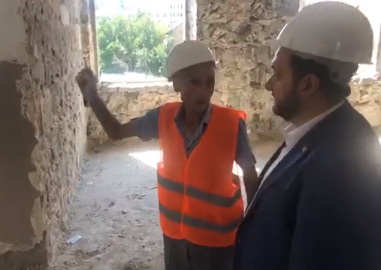 Շևչենկոյի անվան թիվ 42 դպրոցն ամբողջությամբ վերանորոգվում է. Արայիկ Հարությունյանը ծանոթանում է աշխատանքներին