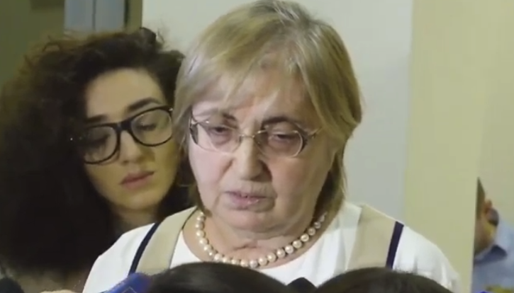Չեմ կարծում, թե ՍԴ դիմաց կանգնած 10 հոգին հասարակությունն է․ ՍԴ անդամ