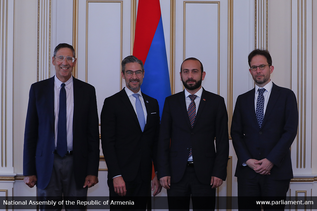Արարատ Միրզոյանն ու Դեյմոն Վիլսոնն Հայաստանում տեղի ունեցող դատաիրավական ոլորտի բարեփոխումներին և Արցախյան հիմնախնդրին