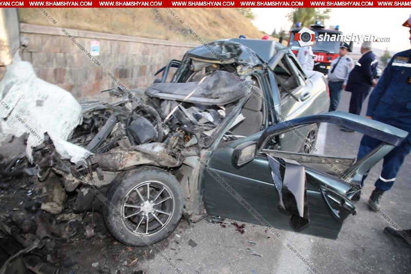 Արծվի արձանի մոտ «Lada Priora»-ն բախվել է կայանված բեռնատարին. վարորդը տեղում մահացել է