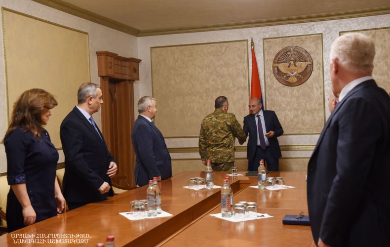Կարեն Աբրահամյանին շնորհվել է գեներալ-լեյտենանտի զինվորական կոչում